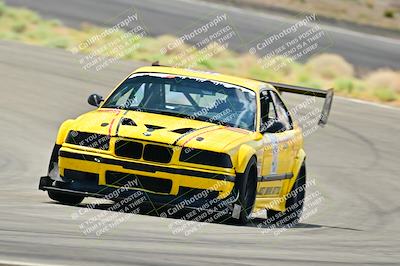 media/May-04-2025-Lucky Dog Racing (Sun) [[21629467aa]]/Turn 4 (10-1045am)/Front/